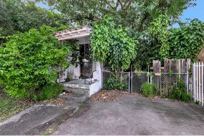 60 E 14th St, Hialeah, FL 33010 - Photo 1