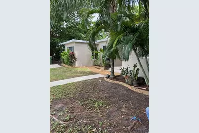 1865 NE 124th St, North Miami, FL 33181 - Photo 1