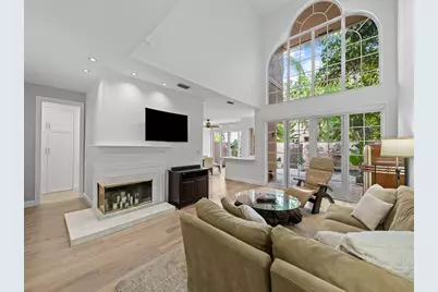 200 NE 14th Ave, Unit #2, Fort Lauderdale, FL 33301 - Photo 1