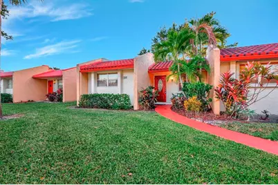 204  Lake Helen Dr, Unit #204, West Palm Beach, FL 33411 - Photo 1