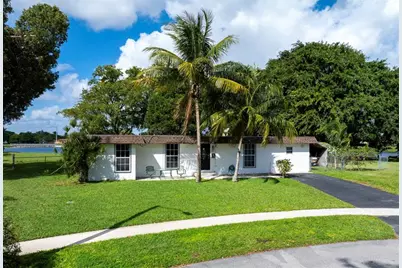 6809 NW 80th Ct, Tamarac, FL 33321 - Photo 1