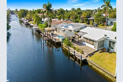 2500 NE 18th Avenue, Wilton Manors, FL 33305 - Photo 1