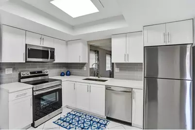 1821 NE 40th Ct, Unit #307, Pompano Beach, FL 33064 - Photo 1