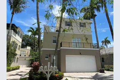 824 SW 10th St, Fort Lauderdale, FL 33315 - Photo 1