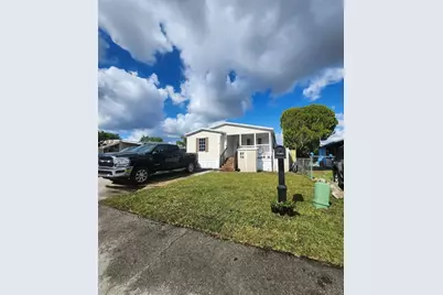 13371 SW 9th St, Davie, FL 33325 - Photo 1