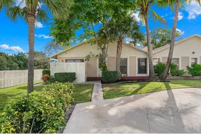 224 SE 1st Cir, Unit #19A, Boynton Beach, FL 33435 - Photo 1