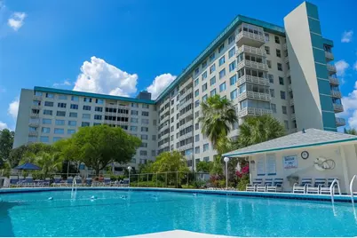 4330  Hillcrest Dr, Unit #311, Hollywood, FL 33021 - Photo 1