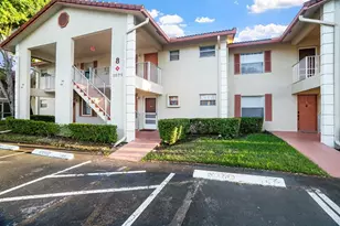 3071 Holiday Springs Blvd, Margate, FL 33063 - Photo 1