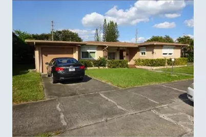 707 NE 10th St, Unit #5, Hallandale Beach, FL 33009 - Photo 1