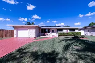 11731 Taft St, Pembroke Pines, FL 33026 - Photo 1
