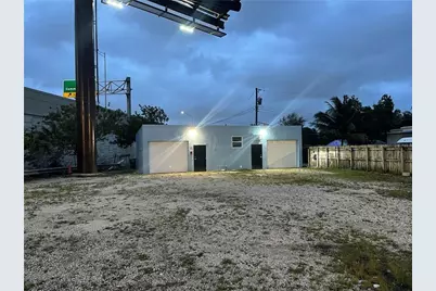 665 W Prospect Rd, Oakland Park, FL 33309 - Photo 1
