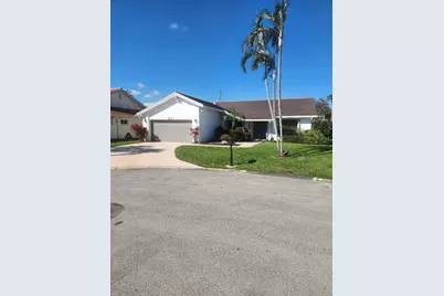 6263  Petaluma Dr, Boca Raton, FL 33433 - Photo 1