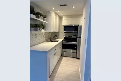 800  West Ave, Unit #637, Miami Beach, FL 33139 - Photo 1