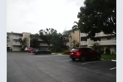 2687  Garden Dr, Unit #212, Lake Worth, FL 33461 - Photo 1