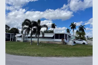 8501 SW 21st Ct, Davie, FL 33324 - Photo 1