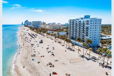 400 N Surf Rd, Unit #Ph5, Hollywood, FL 33019 - Photo 1