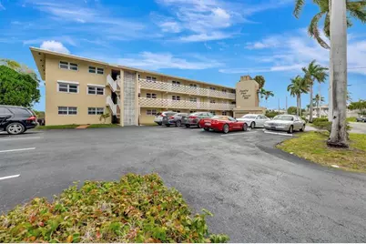 4836 NE 23rd Ave, Unit #21, Fort Lauderdale, FL 33308 - Photo 1