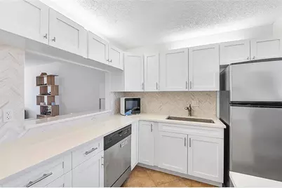 5300 NE 24th Terrace, Unit #425C, Fort Lauderdale, FL 33308 - Photo 1