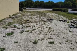 N 1829 Dixie Hwy, Pompano Beach, FL 33060 - Photo 1