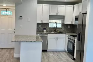 8961 S Hollybrook Blvd, Pembroke Pines, FL 33025 - Photo 1