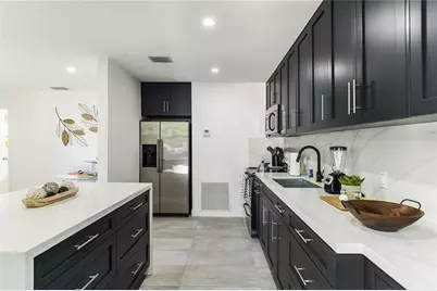 319 SW 12th Ct, Unit #3, Fort Lauderdale, FL 33315 - Photo 1