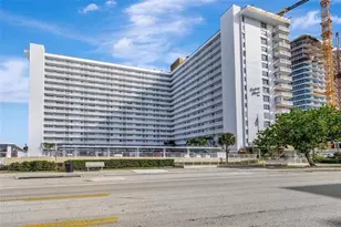 1012 N Ocean Blvd, Pompano Beach, FL 33062 - Photo 1