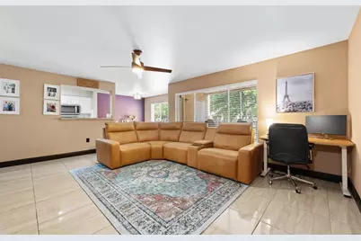 2400 NW 33rd St, Unit #1110, Oakland Park, FL 33309 - Photo 1