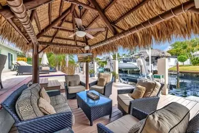 2358 SE 11th St, Pompano Beach, FL 33062 - Photo 1