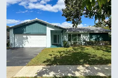 9639 NW 28th St, Coral Springs, FL 33065 - Photo 1