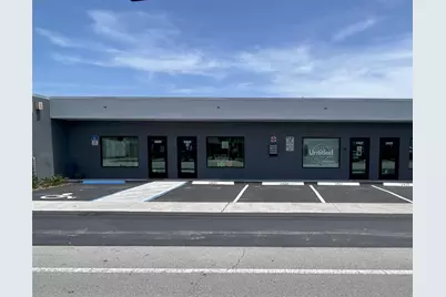 2420 N Dixie Hwy, Wilton Manors, FL 33305 - Photo 1