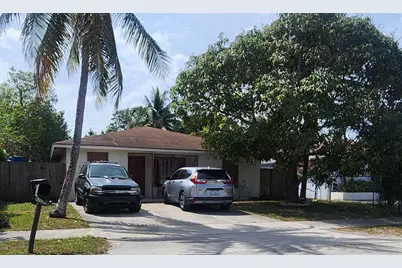 320  Sterling Ave, Delray Beach, FL 33444 - Photo 1