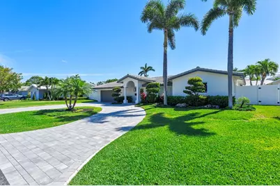 4200 NE 22nd Ter, Lighthouse Point, FL 33064 - Photo 1