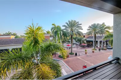 4883  Pga Blvd, Unit #202, Palm Beach Gardens, FL 33418 - Photo 1