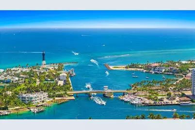 2755 NE 28th Avenue #F2, Lighthouse Point, FL 33064 - Photo 1