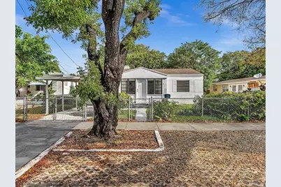 1429 NW 38th St, Miami, FL 33142 - Photo 1