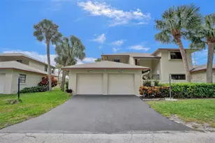 1750 NE 39th Ct, Lighthouse Point, FL 33064 - Photo 1