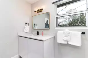 2648 NW 9th Ln, Wilton Manors, FL 33311 - Photo 20