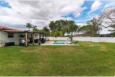 2648 NW 9th Ln, Wilton Manors, FL 33311 - Photo 22