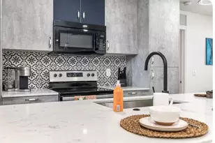 2648 NW 9th Ln, Wilton Manors, FL 33311 - Photo 10