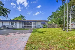 440 SW 9th Terrace, Hallandale Beach, FL 33009 - Photo 1