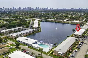 901 SW 11th Ave, Hallandale Beach, FL 33009 - Photo 1