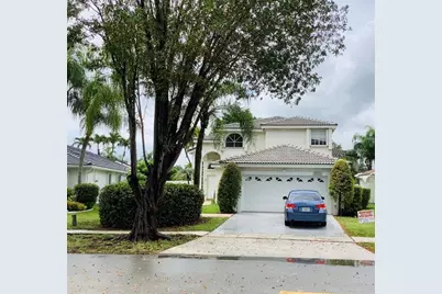 17686 SW 10th Street, Pembroke Pines, FL 33029 - Photo 1