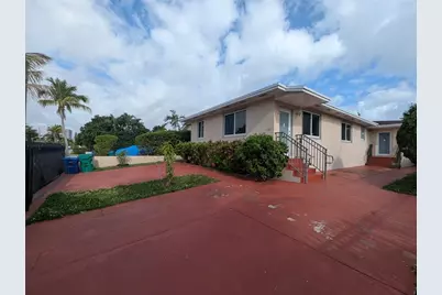 1571 NE 109th St, Miami, FL 33161 - Photo 1