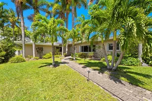1243 Pierce St, Hollywood, FL 33019 - Photo 1