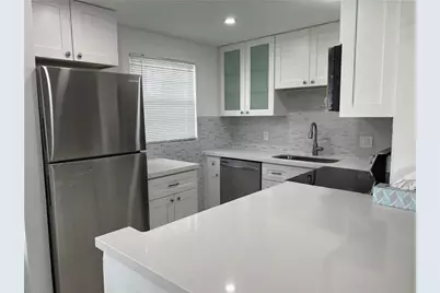 321 Newport V #321, Deerfield Beach, FL 33442 - Photo 1
