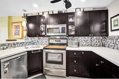 111  Royal Park Dr, Unit #2E, Oakland Park, FL 33309 - Photo 1