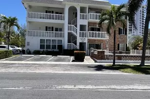 424 N Riverside Dr, Pompano Beach, FL 33062 - Photo 1