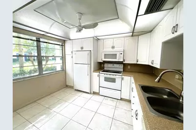 2803  Victoria Way, Unit #B1, Coconut Creek, FL 33066 - Photo 1