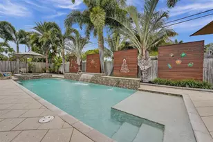 2633 NE 10th Terrace, Wilton Manors, FL 33334 - Photo 1