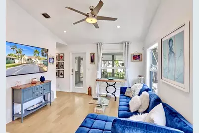 1204 NE 3rd Ave, Fort Lauderdale, FL 33304 - Photo 1